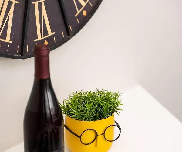 John's Center Roof Flat -panorama View